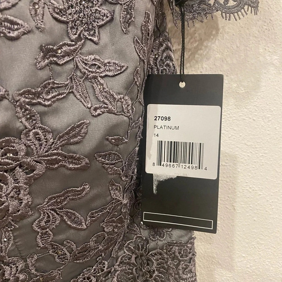 NWT La Femme Floral Embroidery Chiffon Column Gown Size 14 - Picture 3 of 5